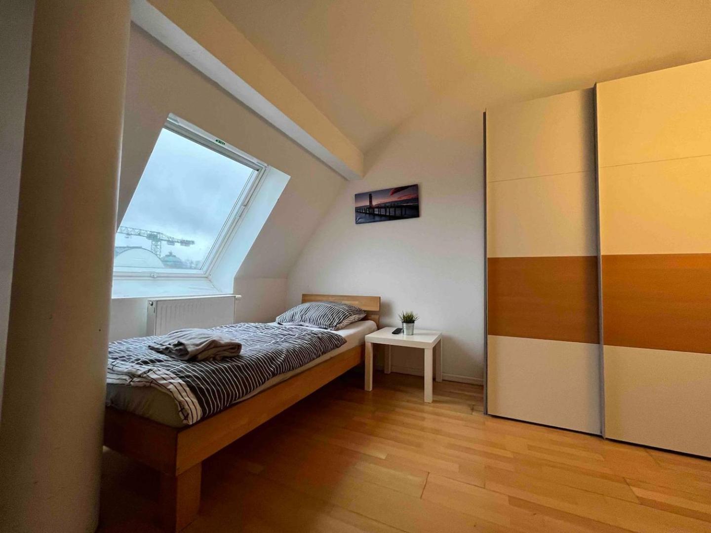 Simplex Apartments Am Ludwigsplatz Karlsruhe Buitenkant foto