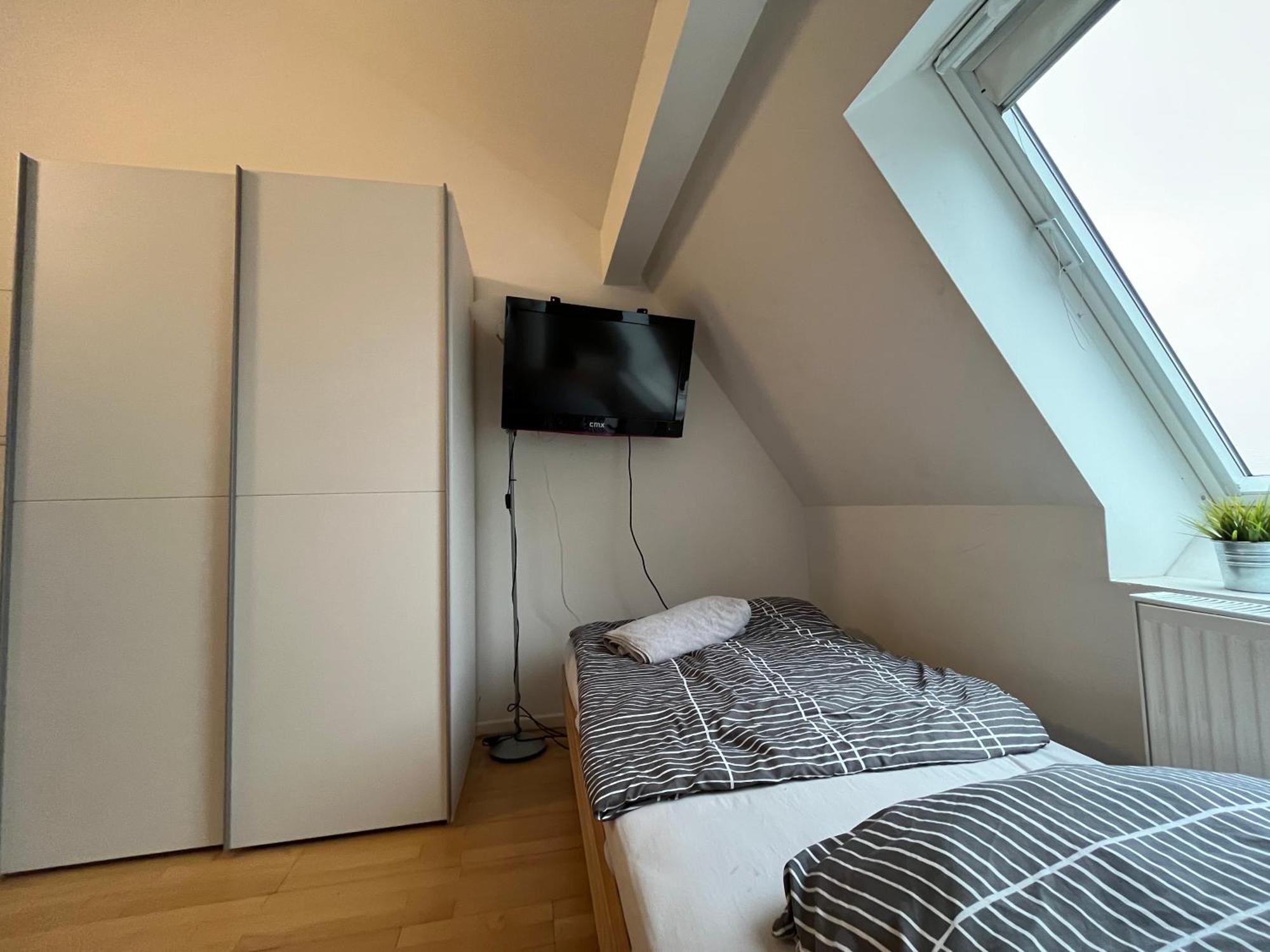 Simplex Apartments Am Ludwigsplatz Karlsruhe Buitenkant foto