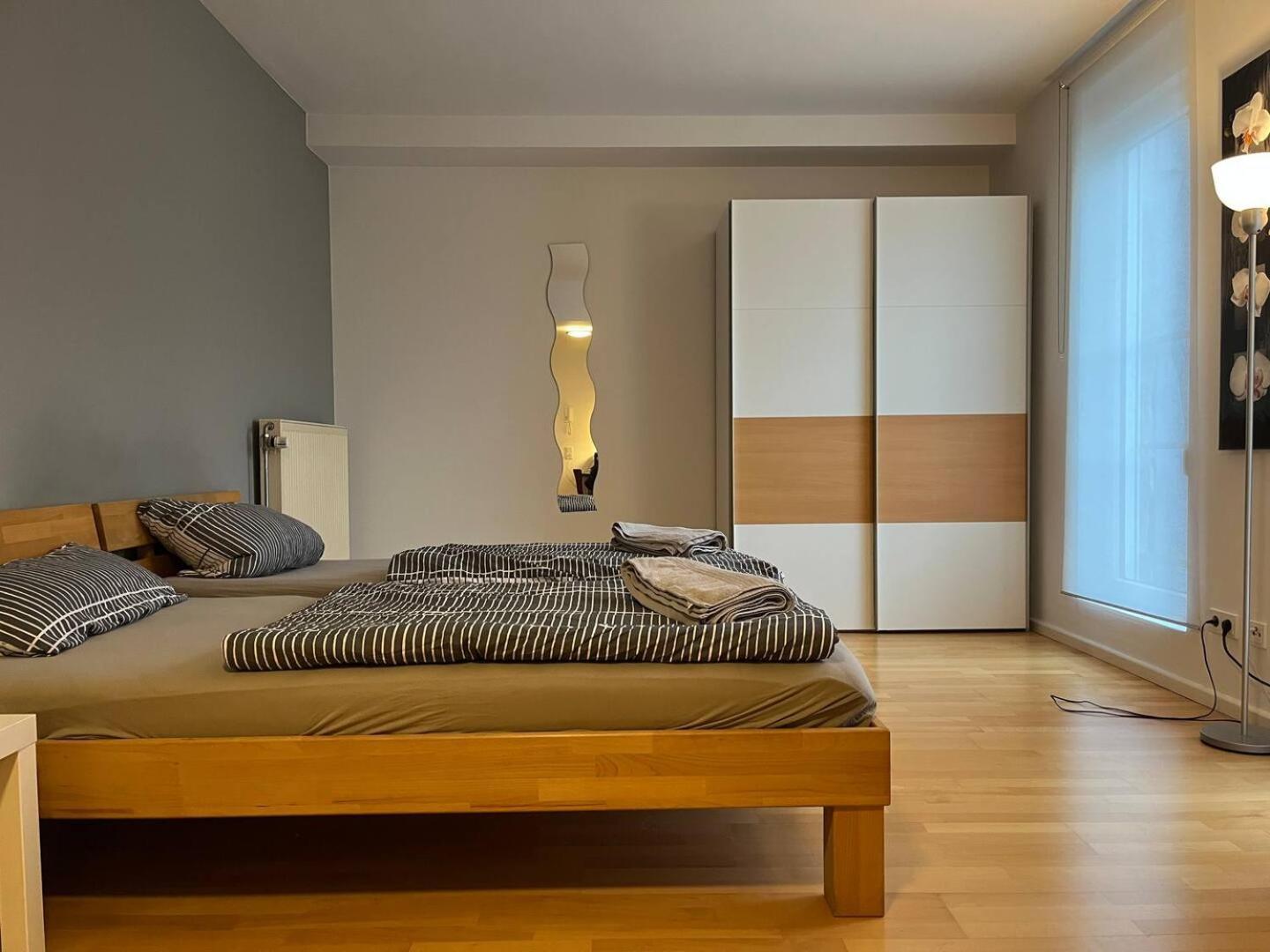 Simplex Apartments Am Ludwigsplatz Karlsruhe Buitenkant foto
