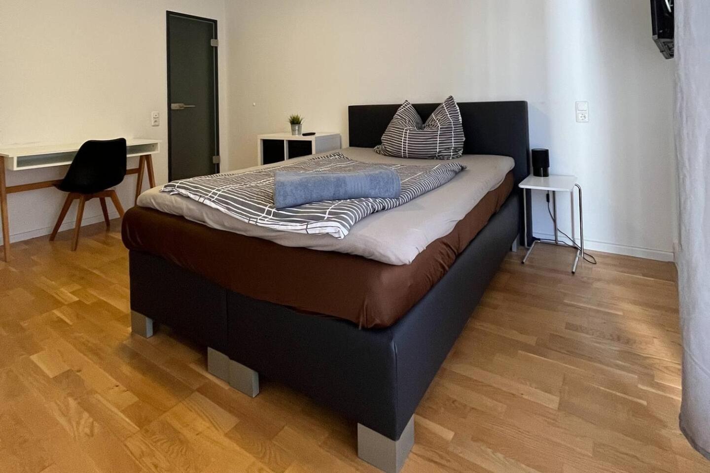 Simplex Apartments Am Ludwigsplatz Karlsruhe Buitenkant foto